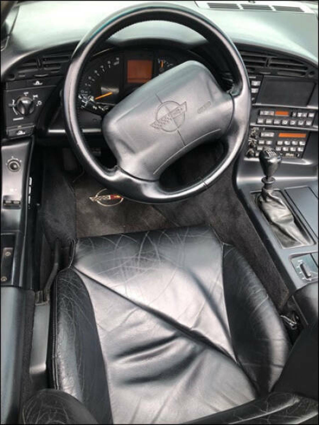 1994 Chevrolet Corvette Base 2dr Convertible - photo 10