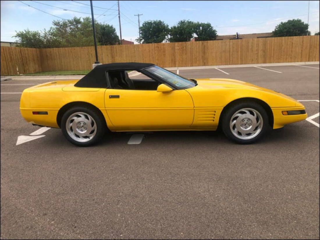 1994 Chevrolet Corvette Base 2dr Convertible - photo 6