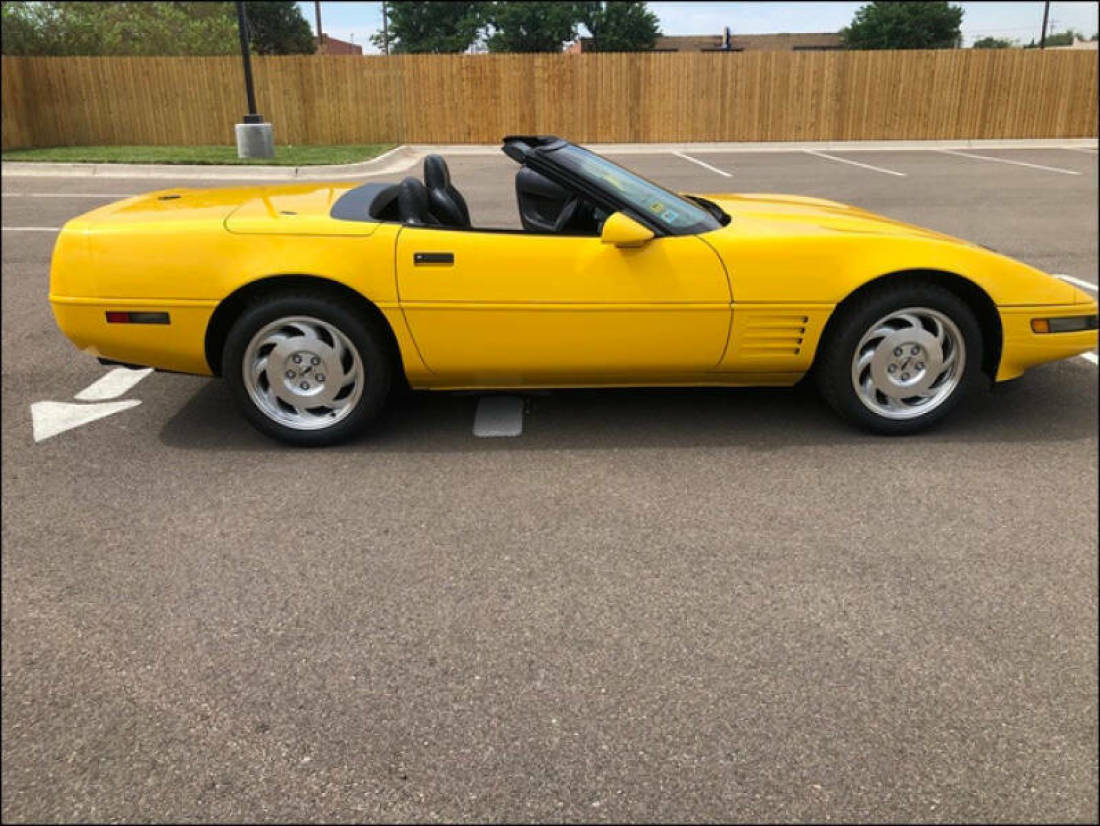 1994 Chevrolet Corvette Base 2dr Convertible - photo 8