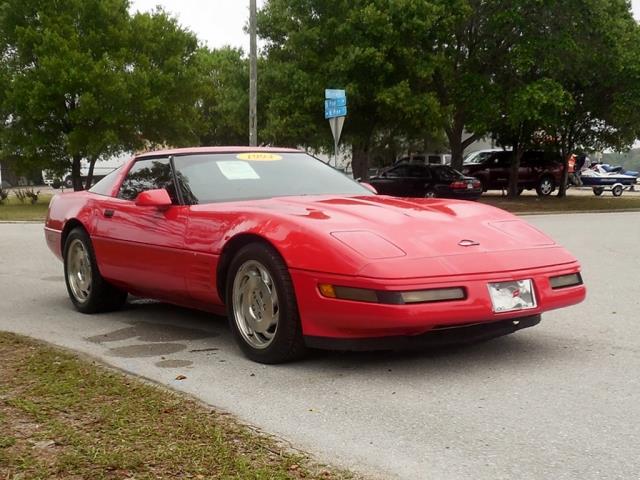 1994 Chevrolet Corvette Base 2dr Hatchback Automatic 4-Speed RWD Gasoline 1994 Chevrolet Corvette Base 2dr Coupe