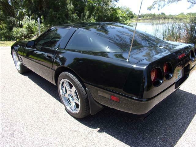 1994 Chevrolet Corvette Base 2dr Hatchback - photo 6