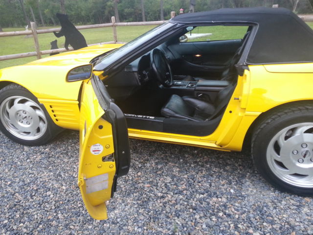 1994 Chevrolet Corvette Base Convertible 2-Door - photo 2