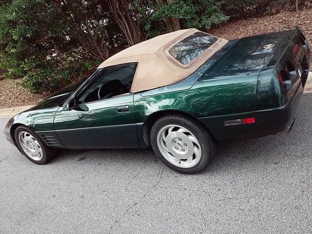 1994 Chevrolet Corvette Convertible Polo Green / Tan, Automatic, Bose Runs Great 1994 Chevrolet Corvette LEATHER