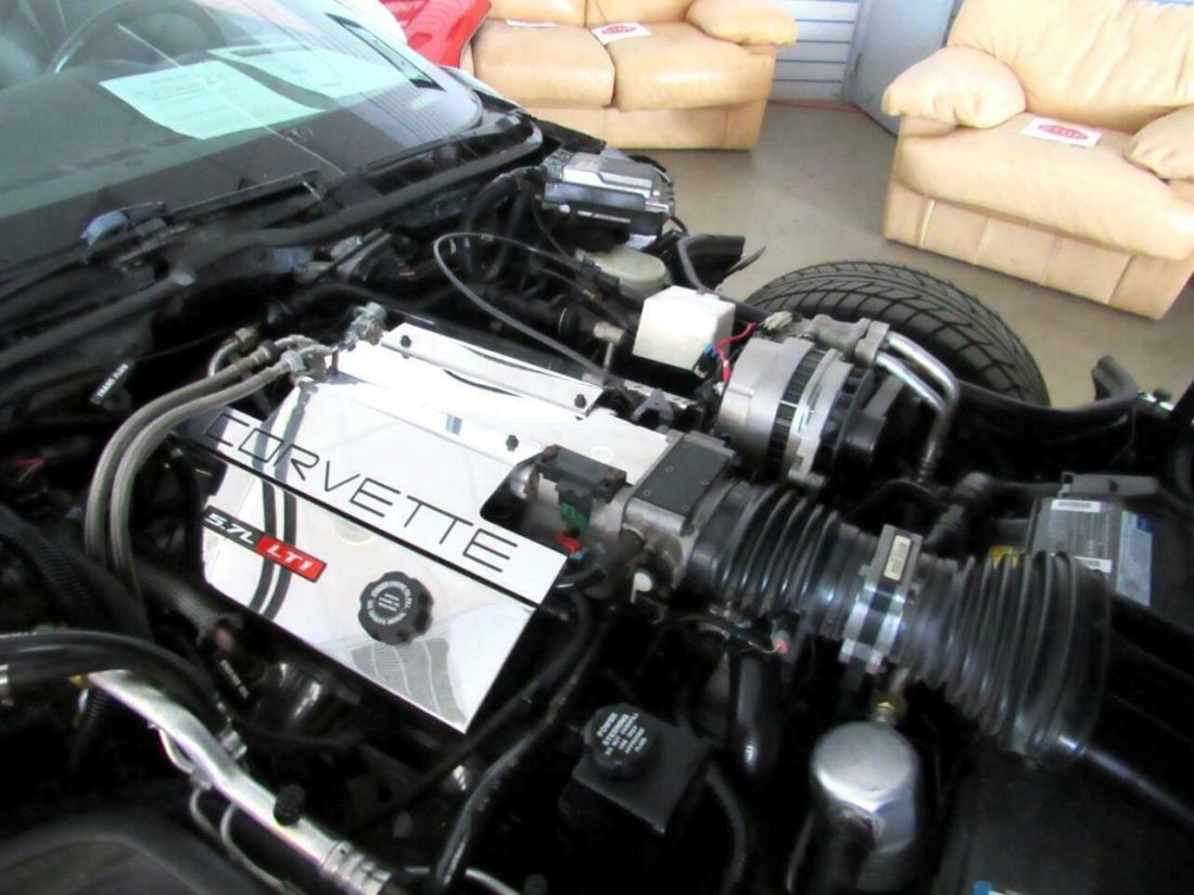 1994 Chevrolet Corvette Coupe - photo 11