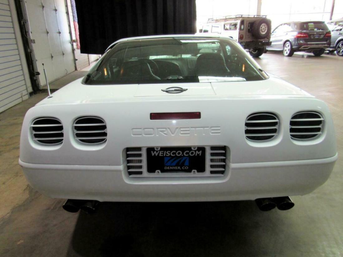 1994 Chevrolet Corvette Coupe - photo 13