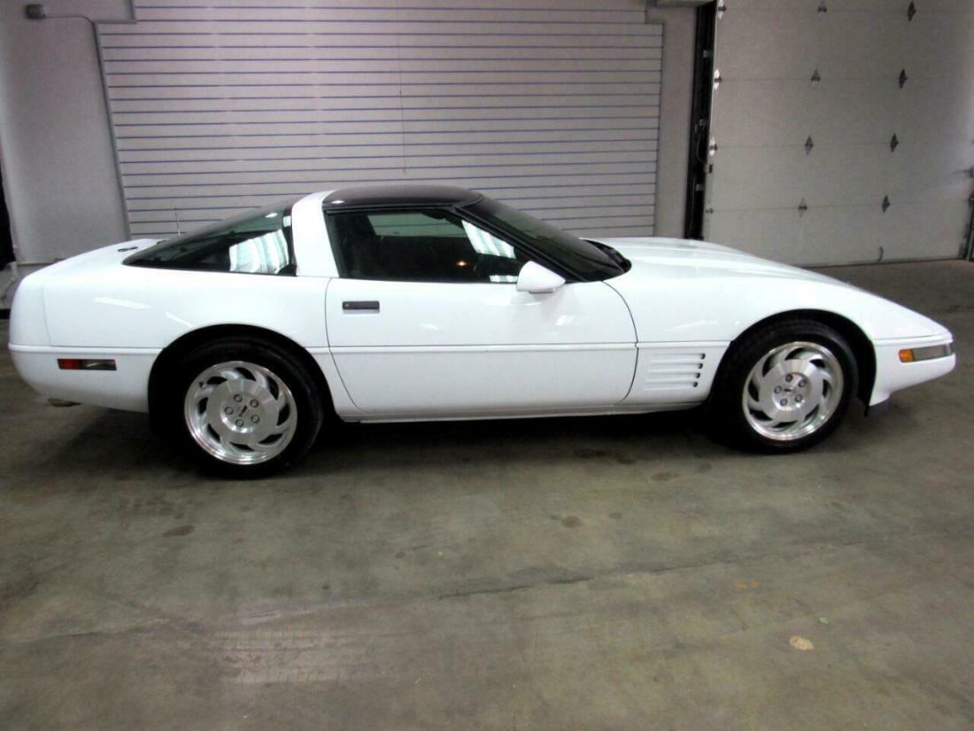 1994 Chevrolet Corvette Coupe - photo 3