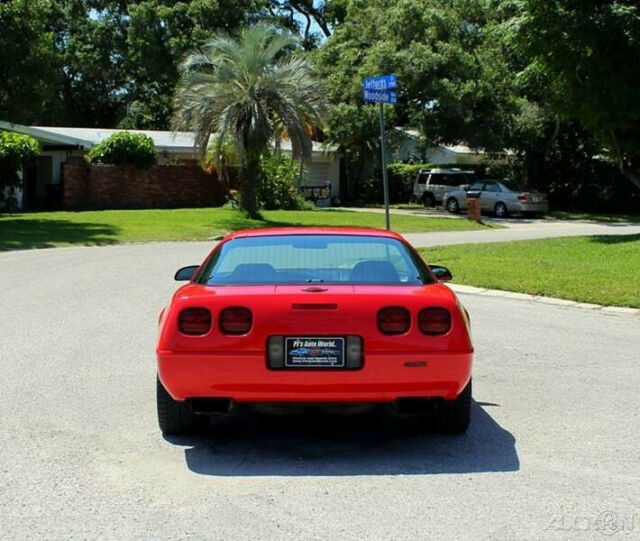 1994 Chevrolet Corvette LT1 5.7L fuel injected V8 factory rated at 300 HP - photo 9