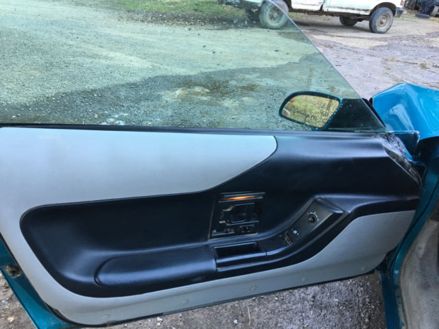 1994 Chevrolet Corvette 2dr Coupe Hatchback - photo 12