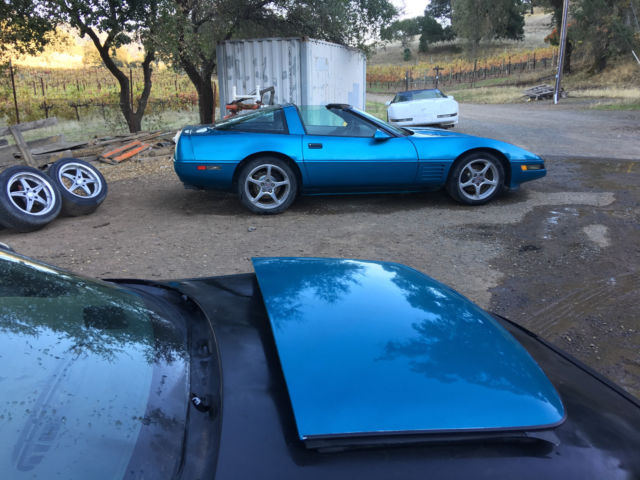 1994 Chevrolet Corvette 2dr Coupe Hatchback - photo 3
