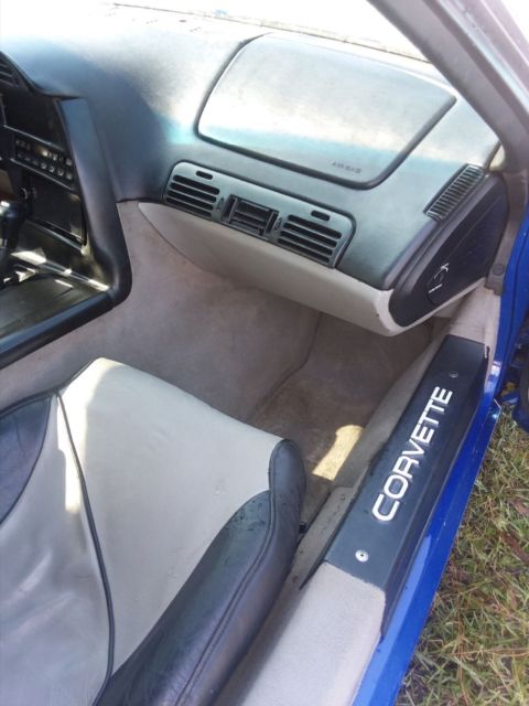 1994 Chevrolet Corvette w/ ZR1 wheels nice - photo 4