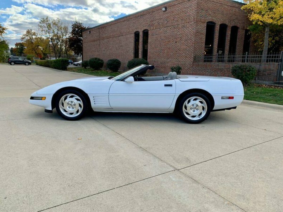 1994 Chevrolet Corvette - photo 12