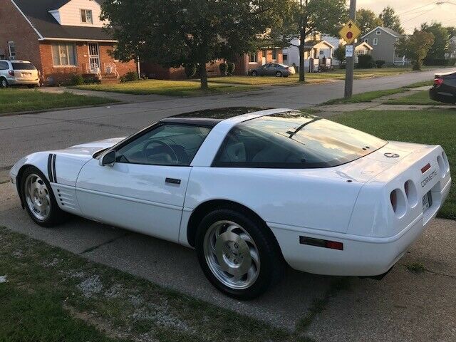 1994 Chevrolet Corvette ZO7 - photo 4