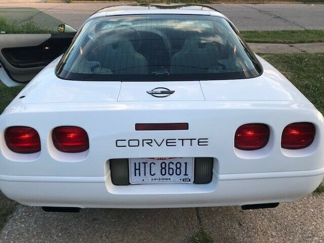 1994 Chevrolet Corvette ZO7 - photo 6