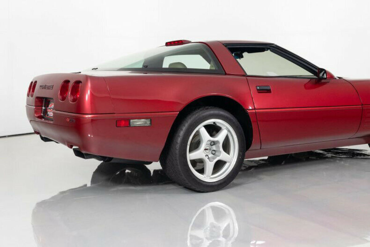 1994 Chevrolet Corvette ZR1 870 ORIGINAL MILES - photo 11