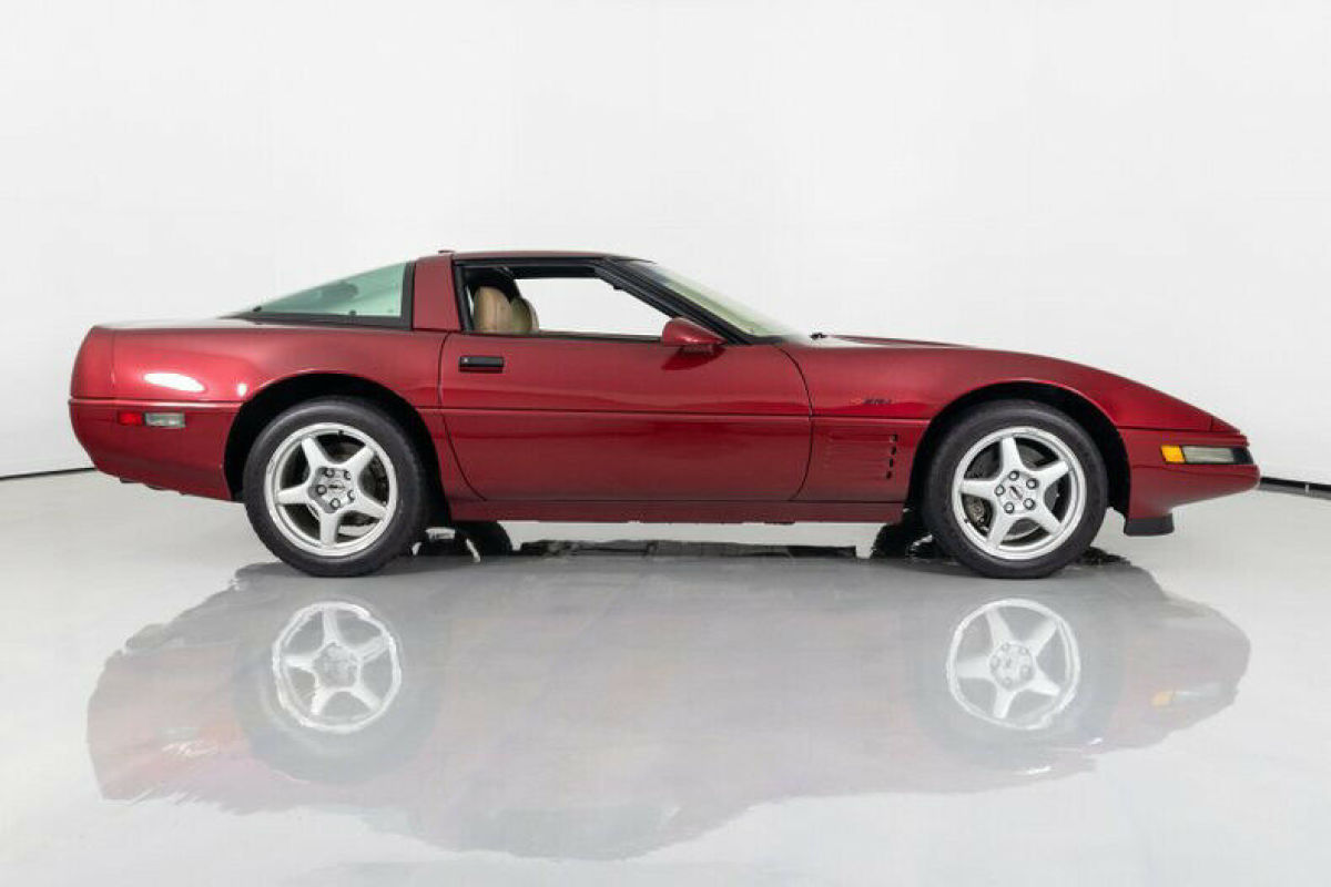 1994 Chevrolet Corvette ZR1 870 ORIGINAL MILES - photo 12