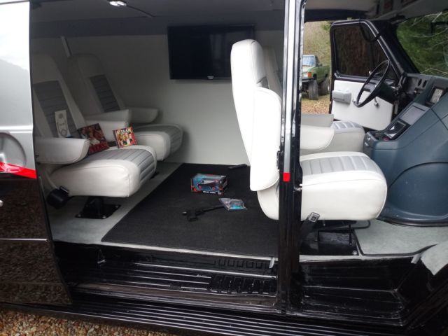 1994 Chevrolet G20 Van - photo 7