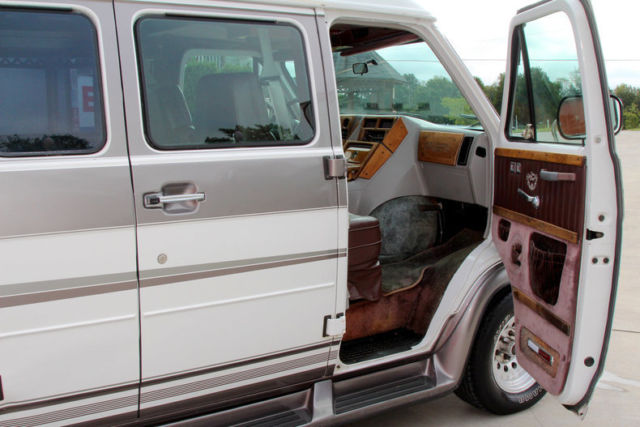 1994 Chevrolet G20 Van - photo 13
