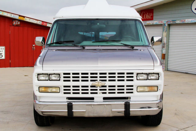 1994 Chevrolet G20 Van - photo 3
