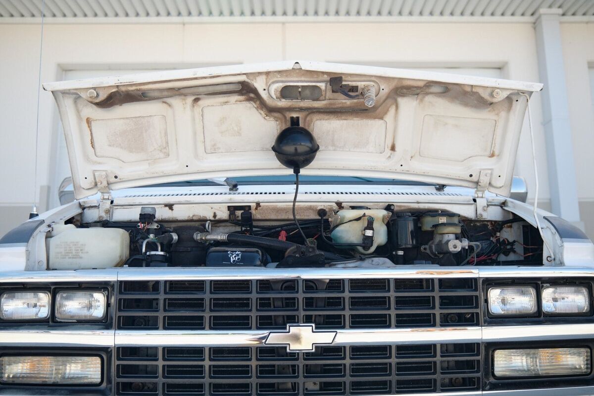 1994 Chevrolet G20 Van - photo 11