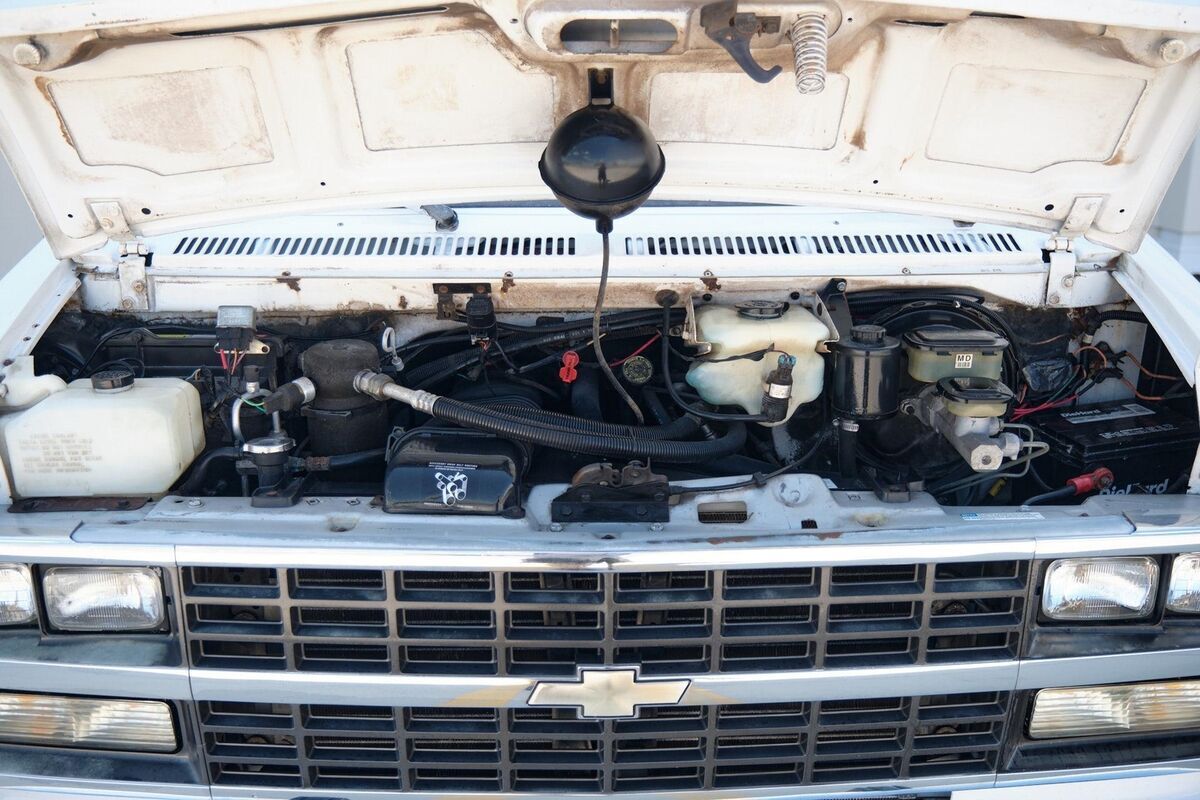 1994 Chevrolet G20 Van - photo 12
