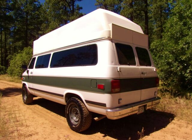 1994 Chevrolet G20 Van Sportvan - photo 3