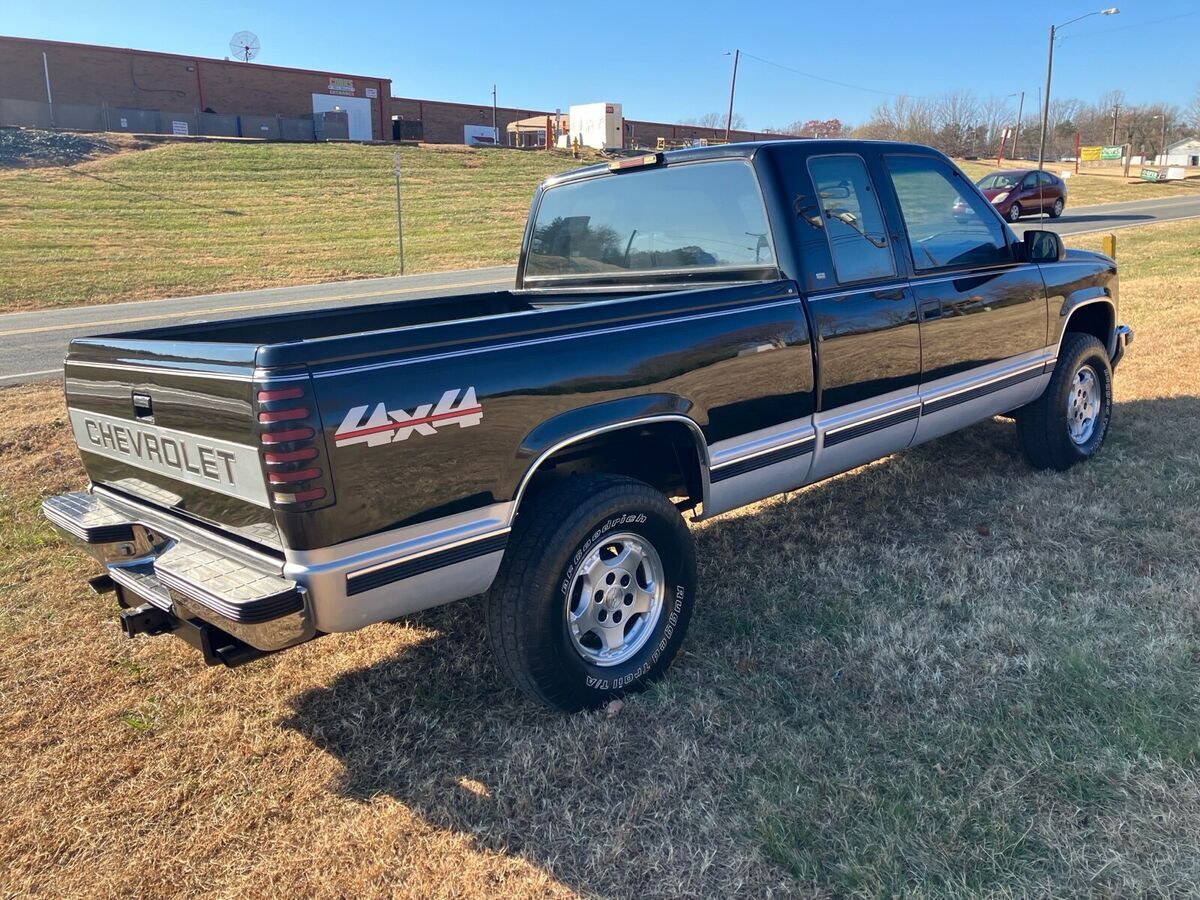 1994 Chevrolet C/K Pickup 1500 K1500 - photo 10