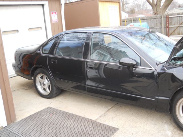 1994 Chevrolet Impala - photo 3