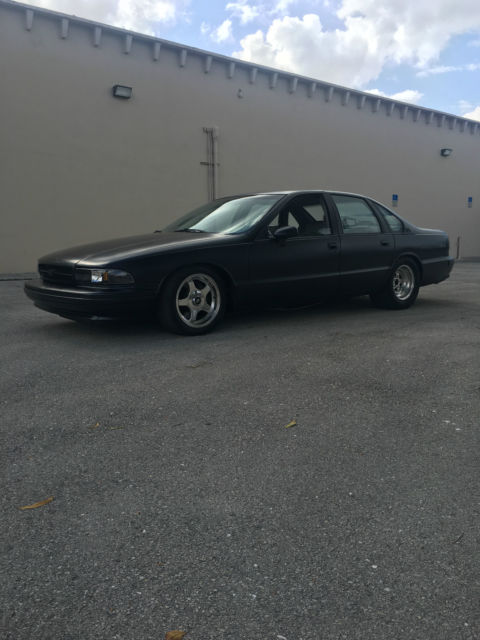 1994 Chevrolet Impala SS - photo 4