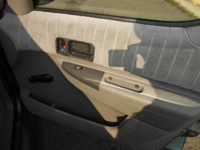 1994 Chevrolet Lumina APV - photo 11