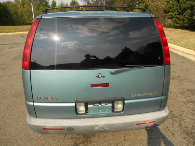 1994 Chevrolet Lumina APV - photo 7