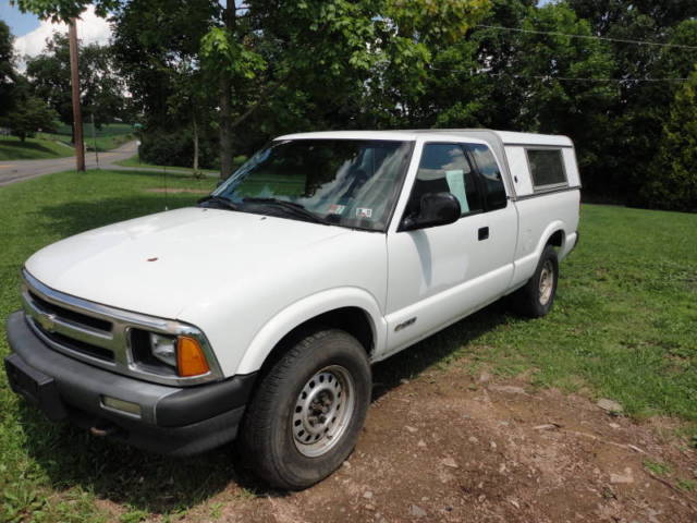 1994 Chevrolet S-10 - photo 2