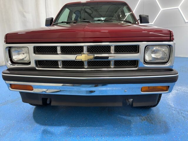 1994 Chevrolet S10 Blazer Sport Utility 4D - photo 12