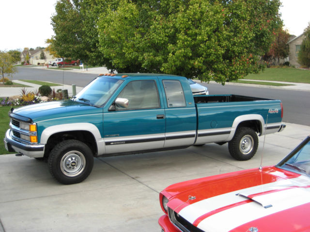 1994 Chevrolet C/K Pickup 2500 Silverado 2500 HD 4x4 Club Cab/Ext. Cab Long Bed - photo 10