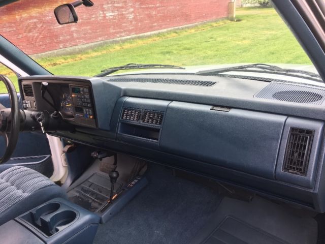1994 Chevrolet Silverado 2500 454 4x4 no reserve - photo 10