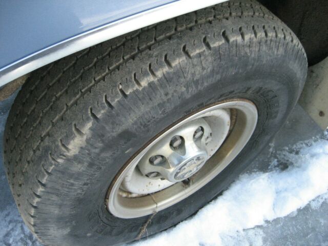 1994 Chevrolet Suburban - photo 8