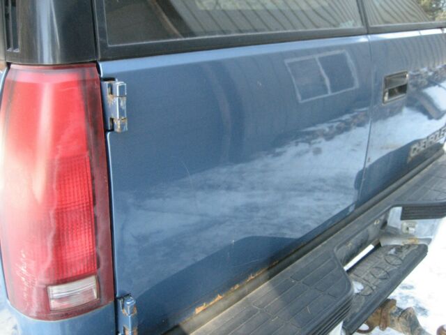 1994 Chevrolet Suburban - photo 9