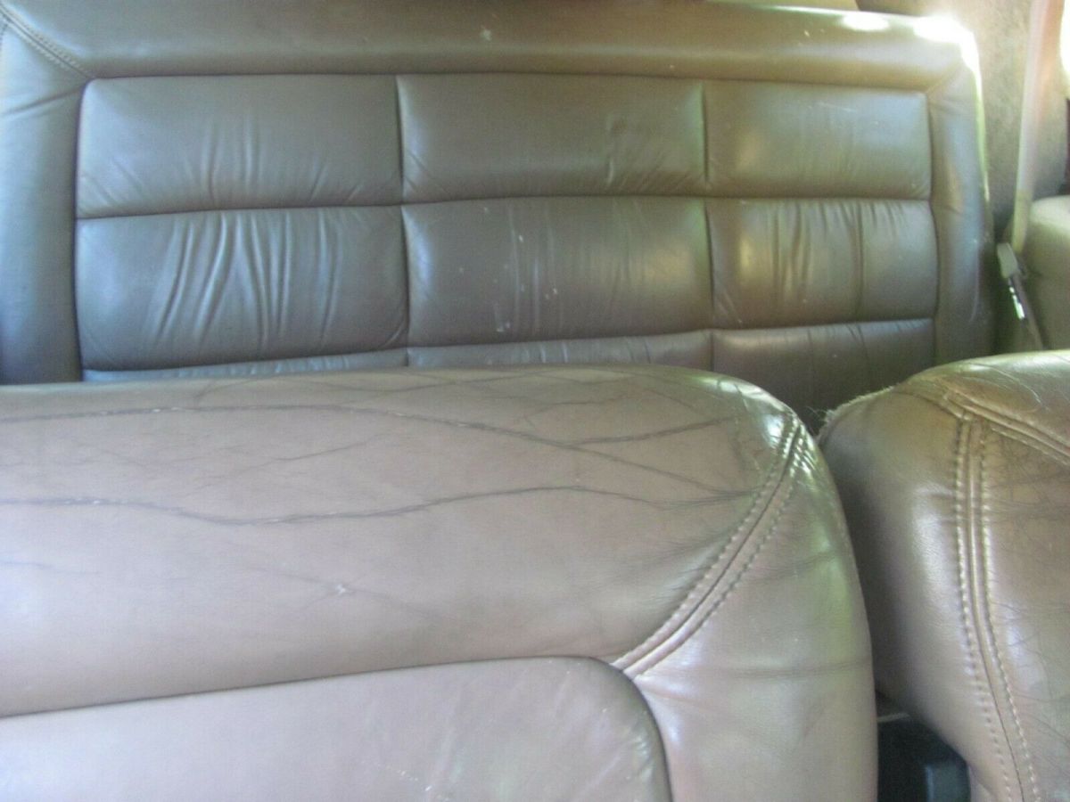 1994 Chevrolet Suburban - photo 7