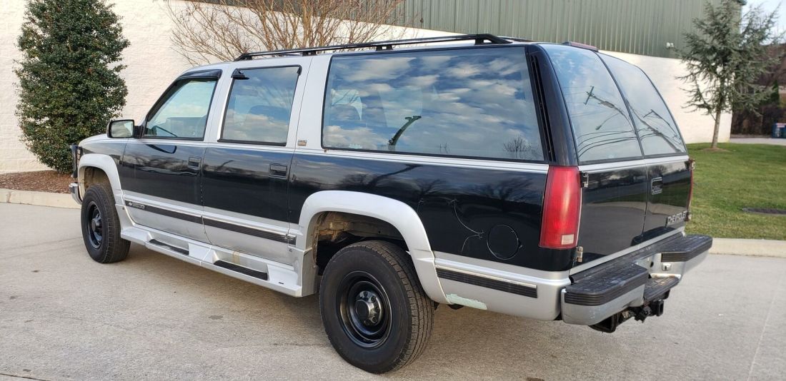 1994 Chevrolet Suburban - photo 4