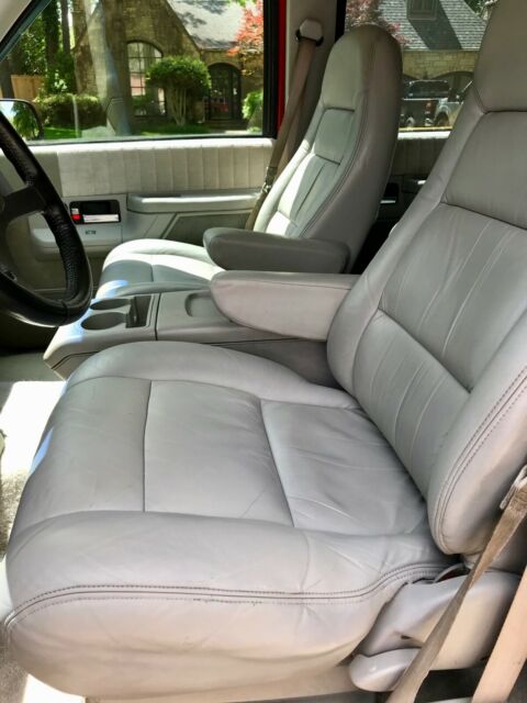 1994 Chevrolet Suburban LT - photo 11