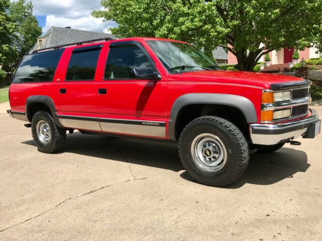 1994 Chevrolet Suburban LT - photo 8
