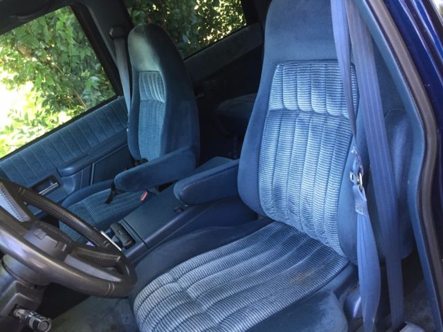 1994 Chevrolet Suburban - photo 10