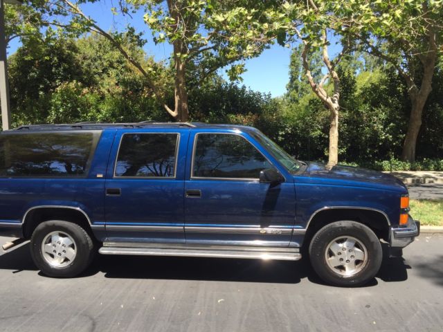 1994 Chevrolet Suburban - photo 3