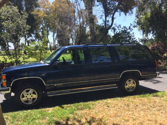 1994 Chevrolet Suburban - photo 6