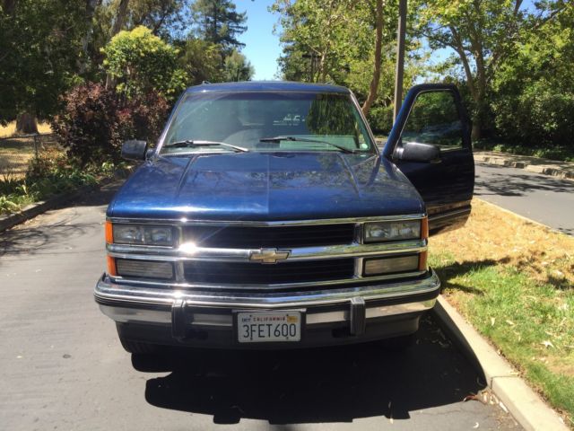 1994 Chevrolet Suburban - photo 8