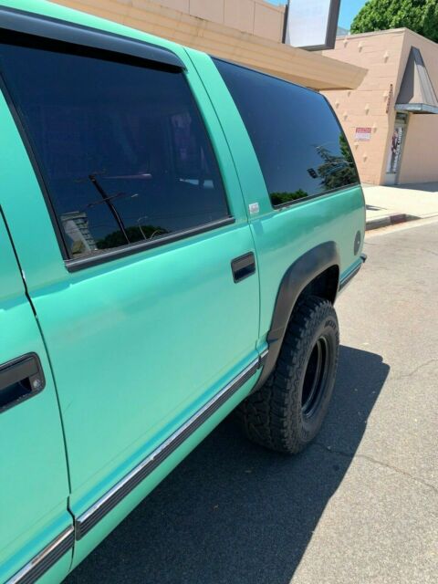 1994 Chevrolet Suburban c2500 - photo 7