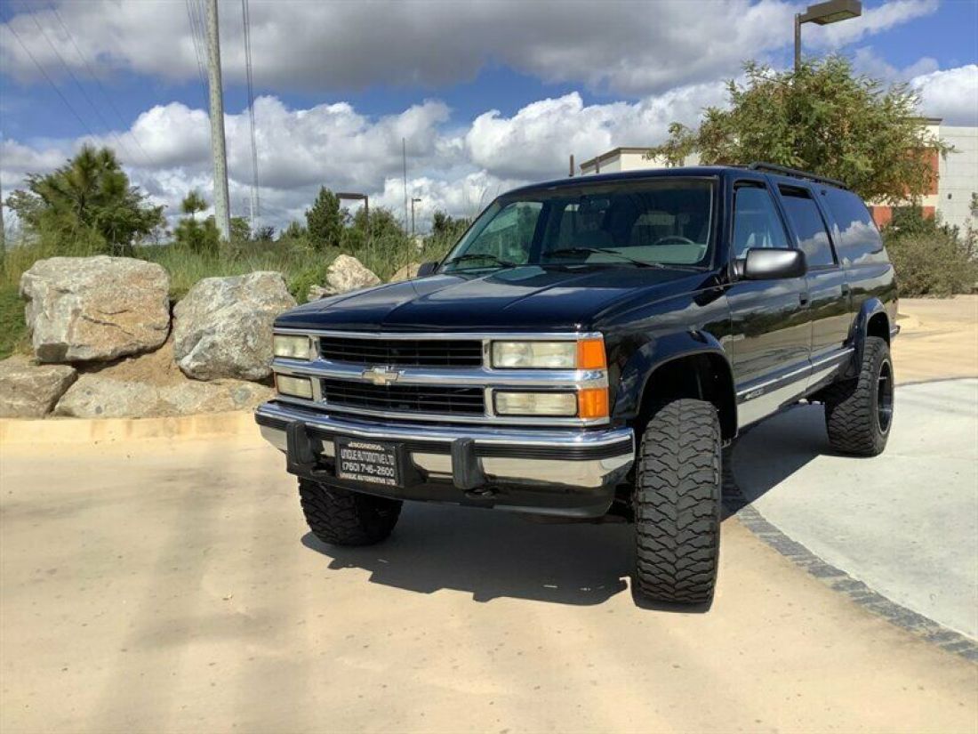 1994 Chevrolet Suburban K1500 4dr K1500