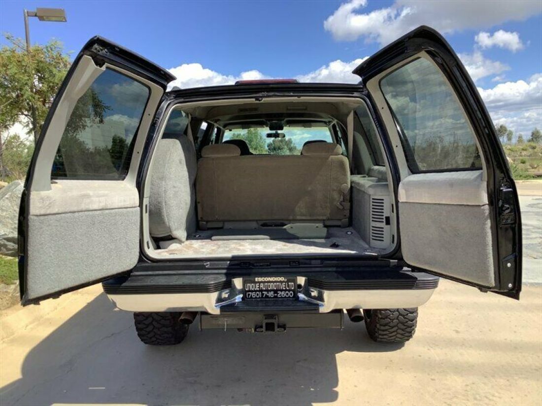 1994 Chevrolet Suburban K1500 4dr K1500 - photo 10