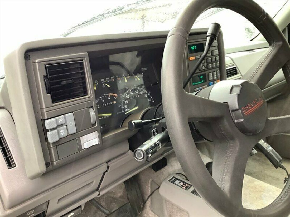 1994 Chevrolet Suburban K1500 4dr K1500 - photo 12