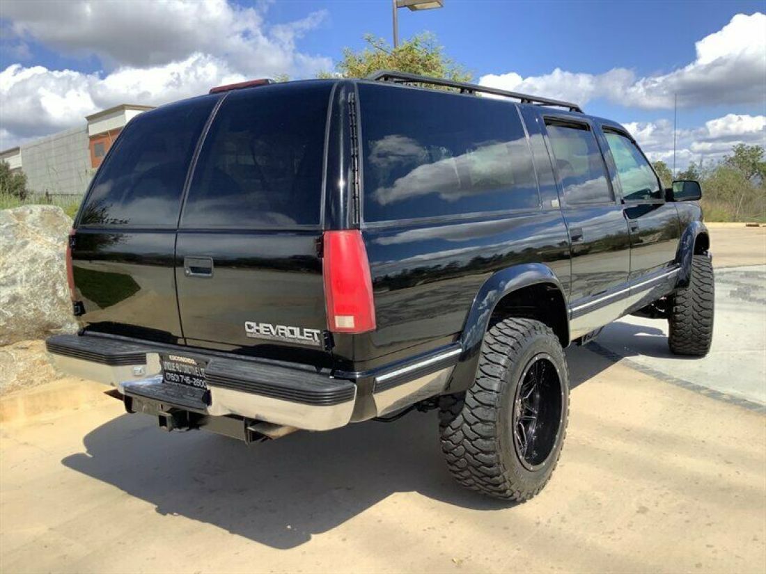 1994 Chevrolet Suburban K1500 4dr K1500 - photo 9