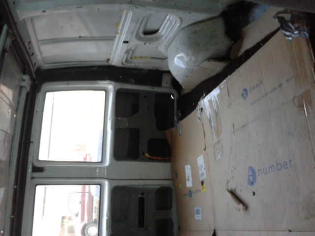 1994 Chevrolet Astro Base Standard Cargo Van 3-Door - photo 7